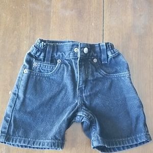 Toddler boy shorts black 2T used.